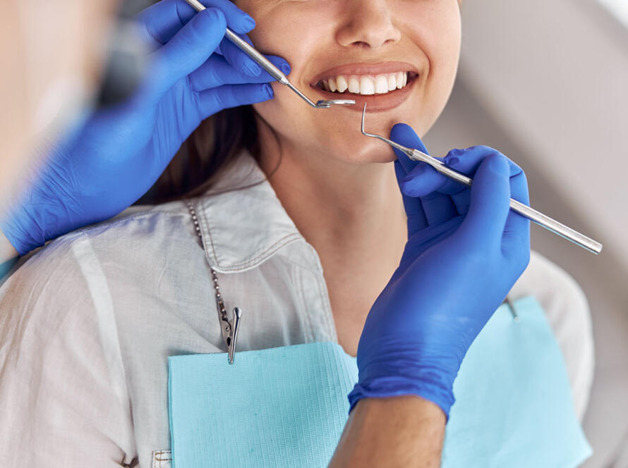 Tratamientos dentales en Miranda de Ebro.Tratamientos de estética dental en Miranda de Ebro